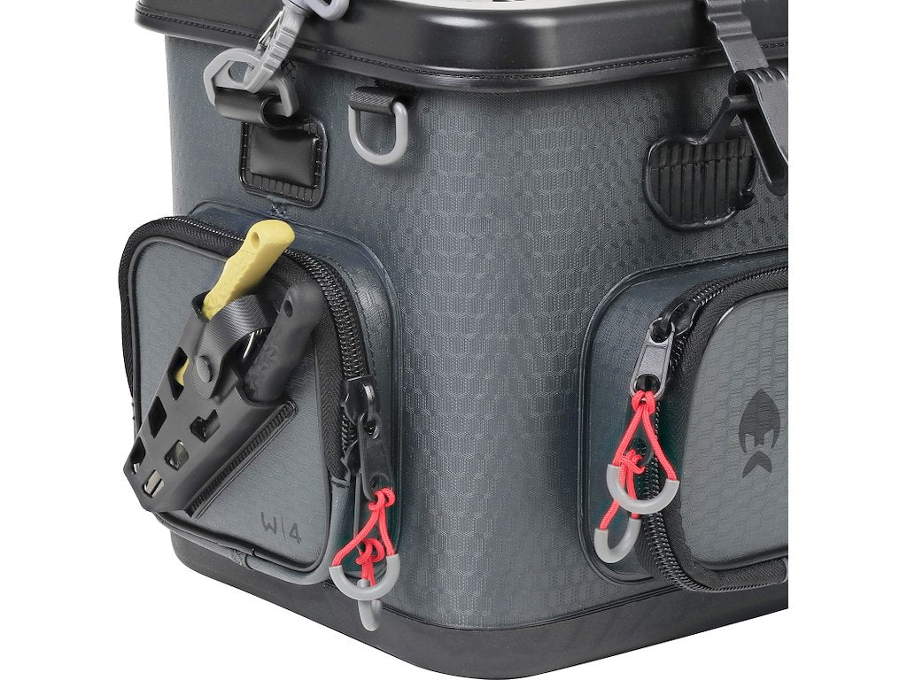 Westin W4 Safeguard Tackle Bag M